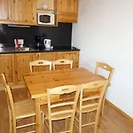 Apartment Amazing With Valley View